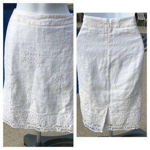 LOVELY LOFT linen skirt - never worn